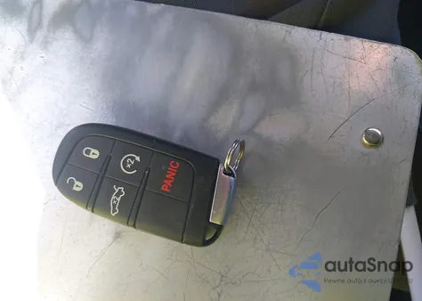 2016 Dodge Challenger R/T Scat Pack z USA, uszkodzony, nr VIN 2C3CDZFJ9GH100372